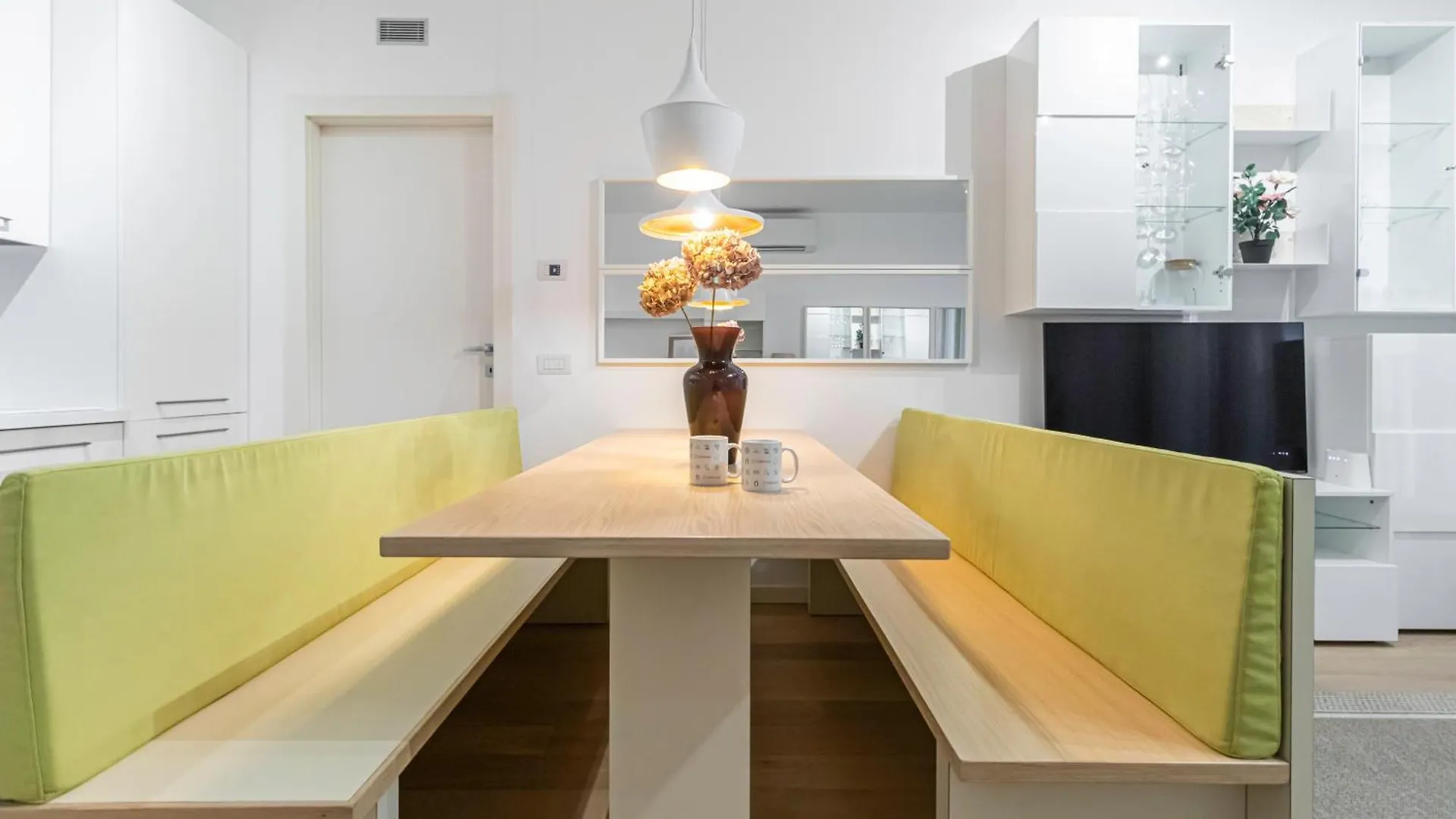 Italianway - Compagnoni 12 - Suite Mirabel Milan 0*,  Italy