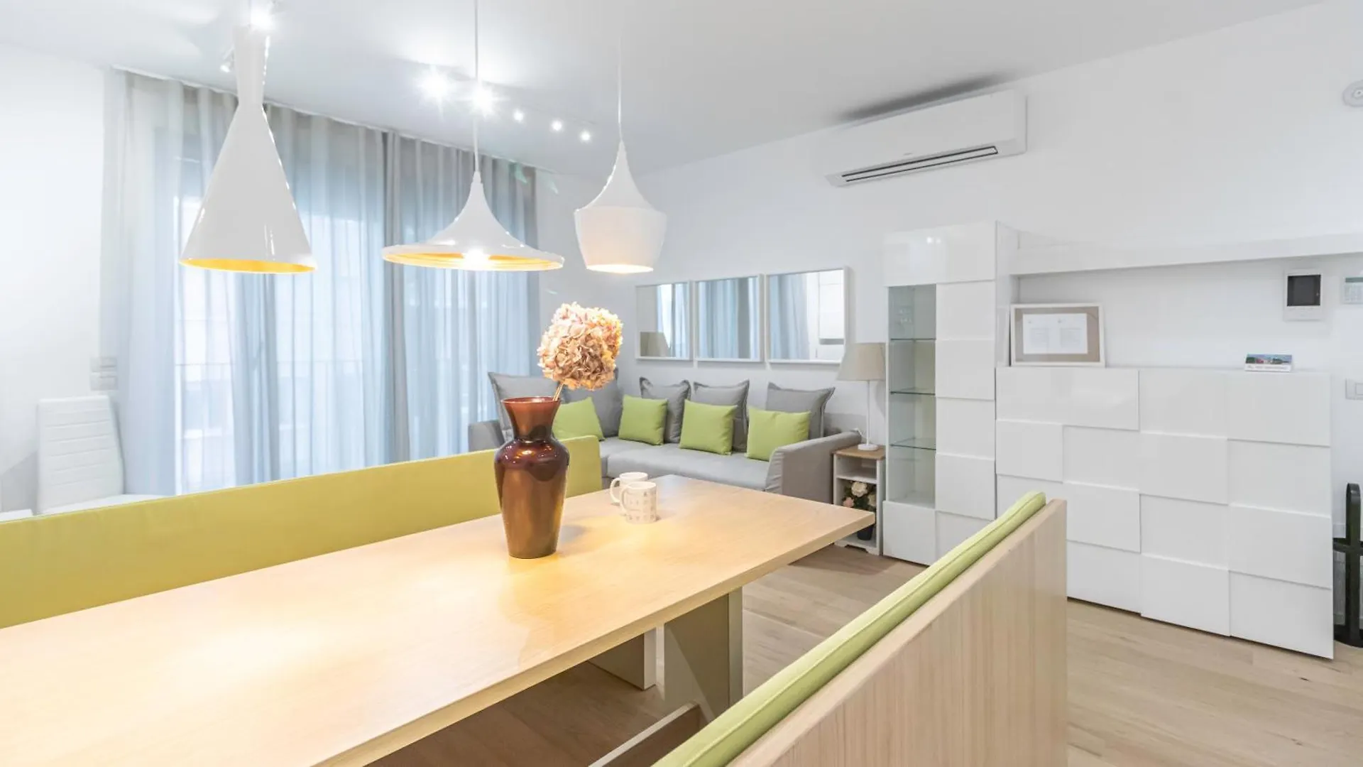 Apartment Italianway - Compagnoni 12 - Suite Mirabel Milan Italy
