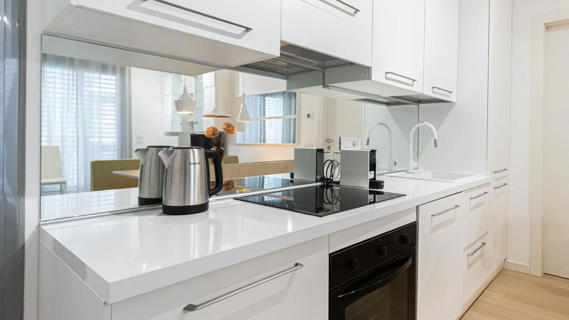 Apartment Italianway - Compagnoni 12 - Suite Mirabel Milan Italy